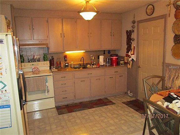 5th image of 1322 Atlantic Dr
