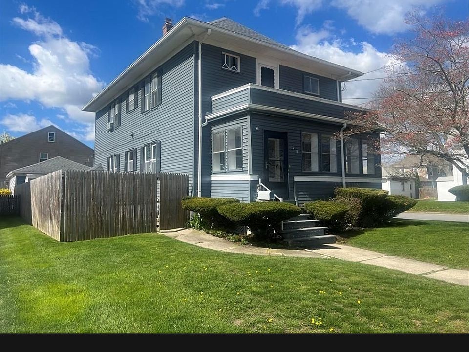 2nd image of 17 Forest Ave #2