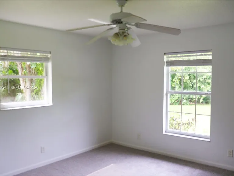 16930 W Mead Hill Dr — Photo 10