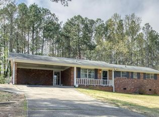 3425 Lois Ln, Douglasville, GA 30135