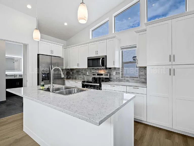 510 N 15th St — Photo 8