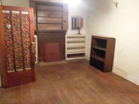 3rd image of 23 Norris St