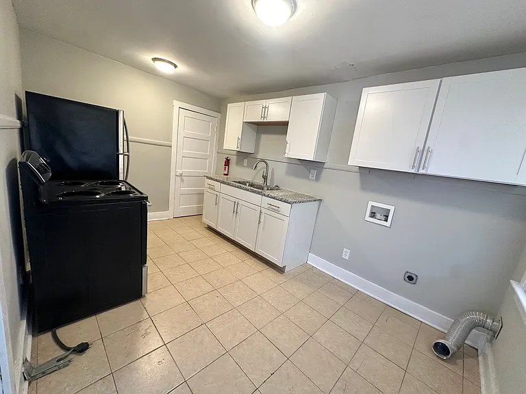 130 Orchard Dr — Photo 7