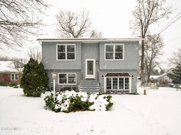 80 Elliott Avenue, Schenectady, NY 12304