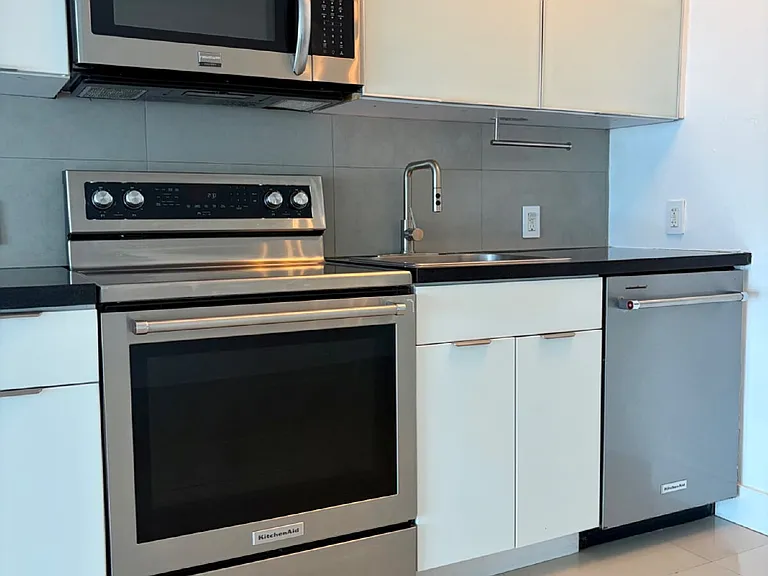 7700 Tatum Waterway Dr #203 — Photo 18