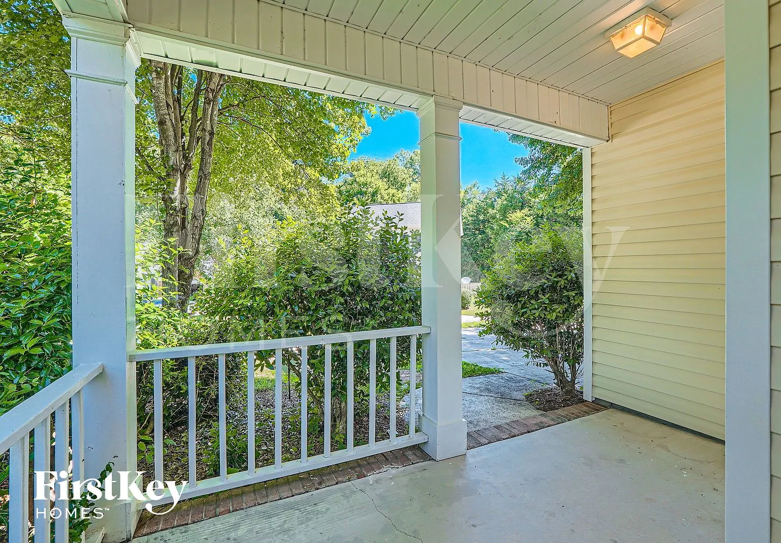 3 bed, 2.5 bath, 1468 sqft, $2,190 — Photo 4