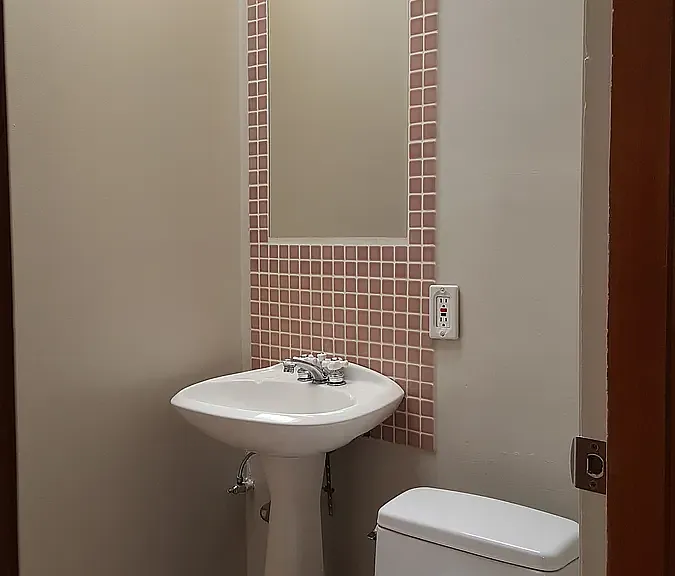 2182 NW Hoyt St #16 — Photo 10