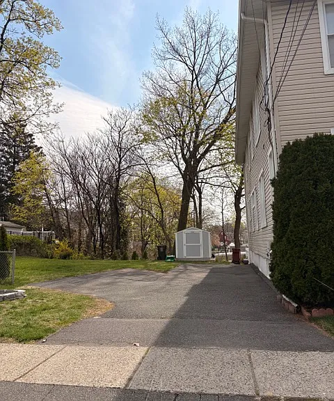 222 Prospect St #1 — Photo 4