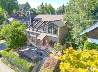 2302 N 77th St, Seattle, WA 98103