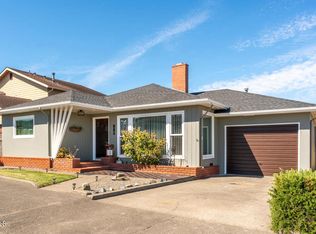 247 S Whipple St, Fort Bragg, CA 95437