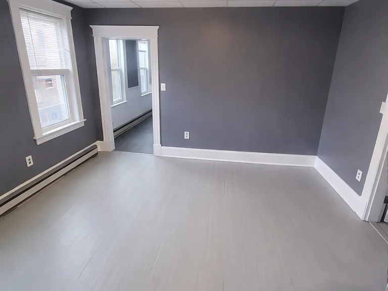 155 Congress Ave #2 — Photo 4