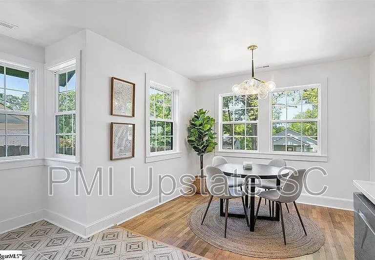7 Sunshine Ave — Photo 11