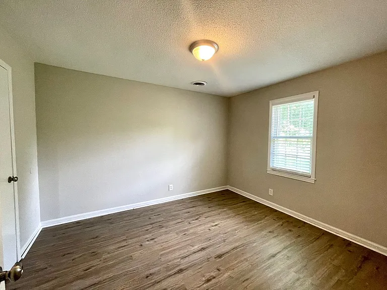 781 Rushmeade Rd — Photo 10