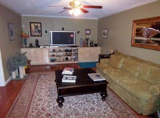 111 E Garden Dr, Thibodaux, LA 70301
