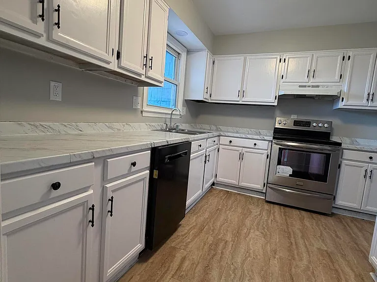 321 Hightower Rd — Photo 5