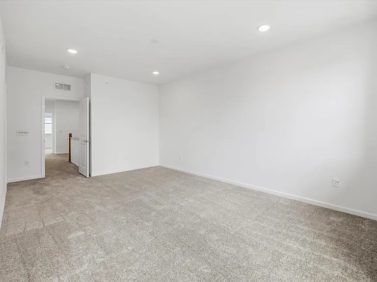 200 Balsam St #208 — Photo 19