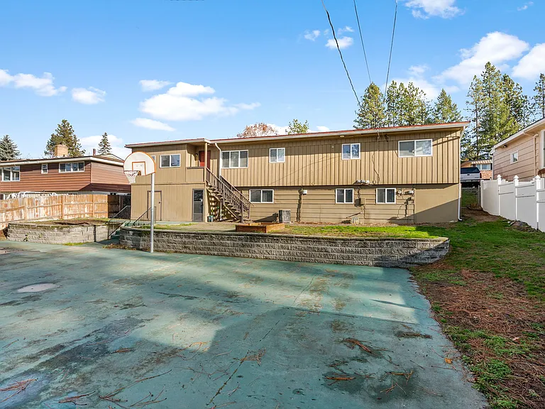 5727 N Sutherlin St #B — Photo 30