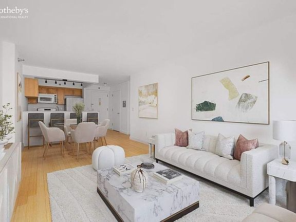 2nd image of 516 W 47th St APT N3g