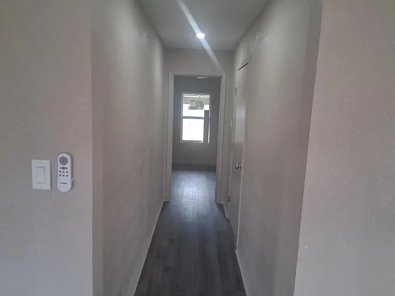 1402 Wood St — Photo 15