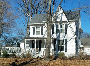 1310 Dorris Heights Rd, Harrisburg, IL 62946