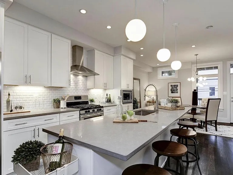 1412 Montello Ave NE #A — Photo 4