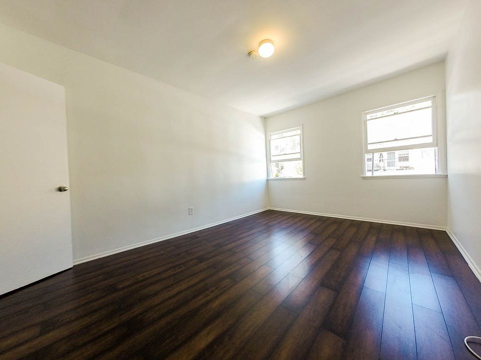 1st image of 1848 N Kingsley Dr APT 2