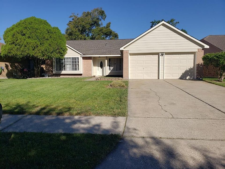 1st image of 2534 Bisontine St