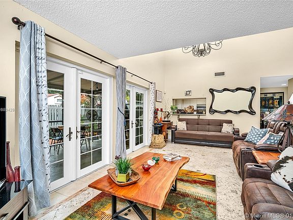 5th image of 1372 Cottonwood Cir #1372