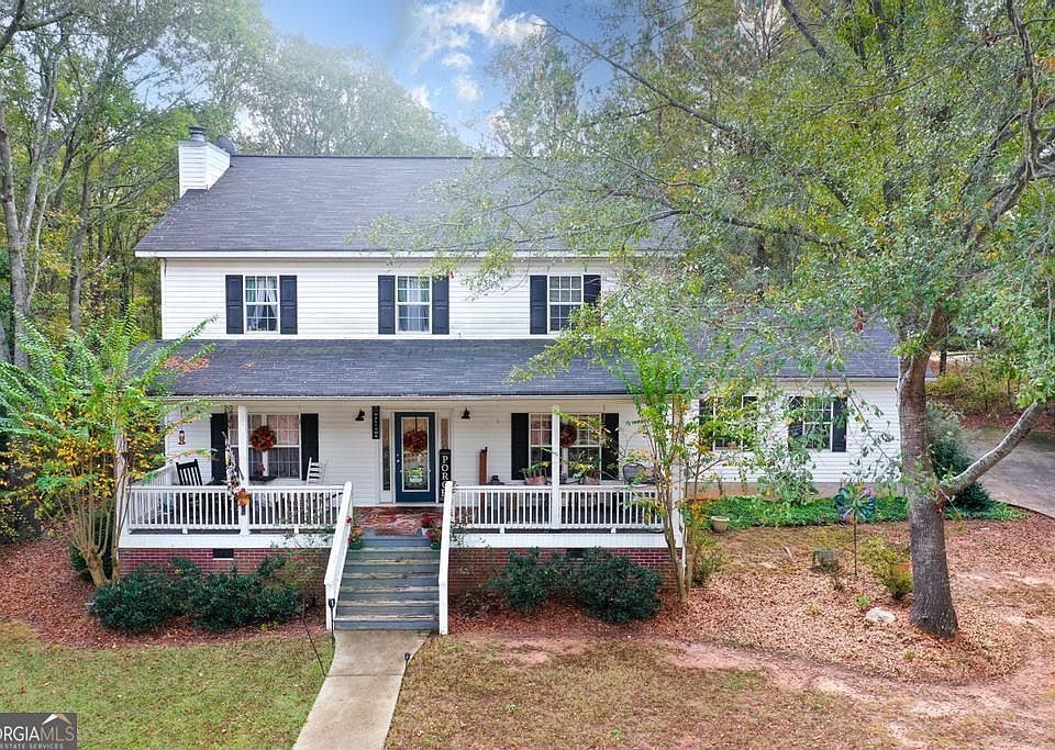 1st image of 125 Panther Woods Dr
