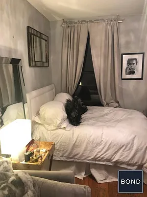 Rented by Bond New York | media 27