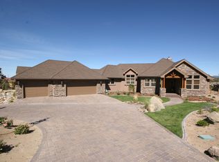 6145 S Featherstone Cir, Reno, NV 89511