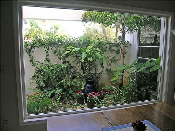 4th image of 105 Forest Park Dr