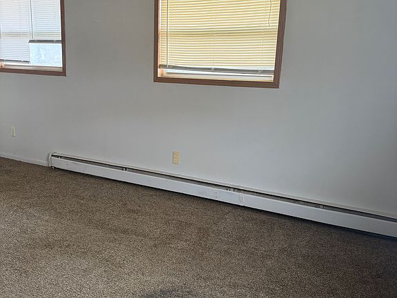 5th image of 3438 E Mount Morris Rd APT 1