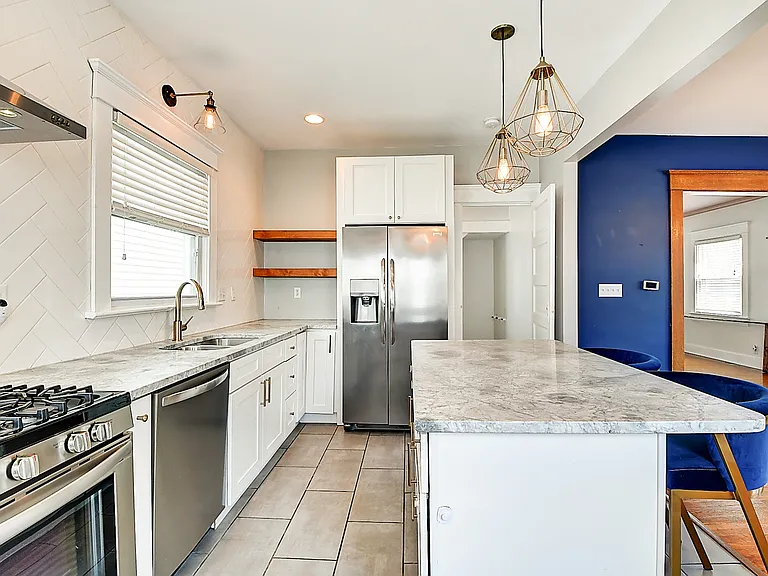 2241 Nowland Ave — Photo 13