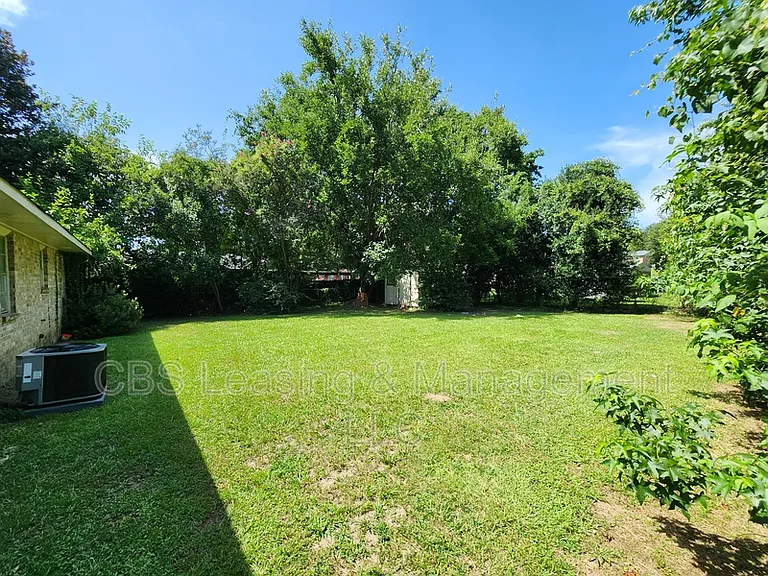 1406 Jackson Dr — Photo 20