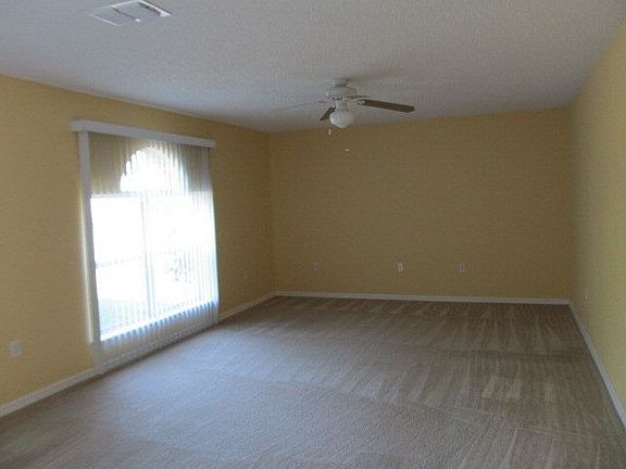 4th image of 23 Brockton Ln