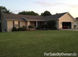23444 Wiegand Ln, Washington, IL 61571