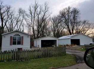 25644 Reckell Ave, Elkhart, IN 46514