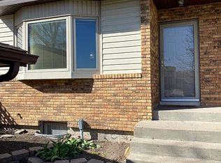 3713 Renee Dr, Bismarck, ND 58503