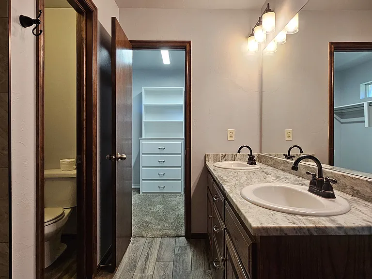 16 N Lockeport Dr — Photo 4
