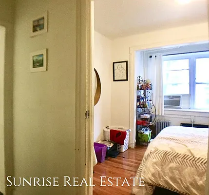 Rented by Sunrise Real Estate | media 13
