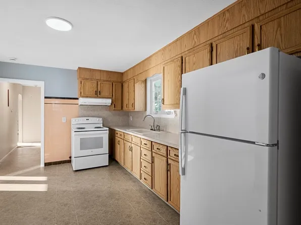 79 Alvarado Ave #2, Worcester, MA 01604