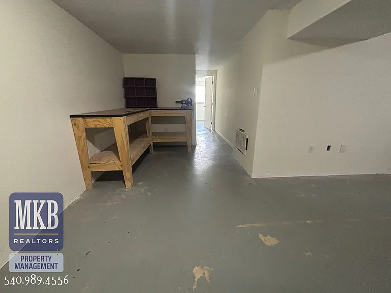 4706 Casper Dr NE — Photo 30