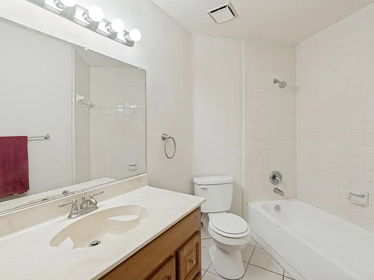 7803 Forest Rnch — Photo 17