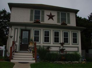 4 McKinley Rd, Plymouth, MA 02360