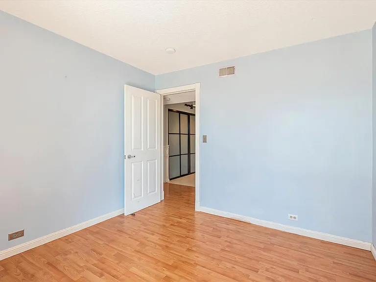 651 Port Dr #208 — Photo 31