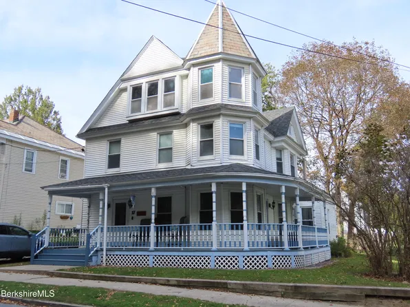 17 Bobs Hl, Adams, MA 01220