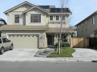 2377 Golden Leaf Ln, Tracy, CA