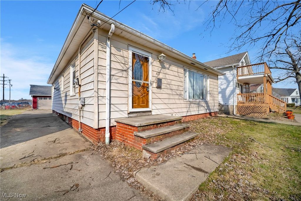 Real estate listing image