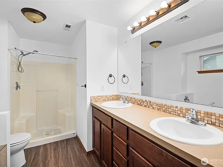 20402 11th Avenue Ct E — Photo 21